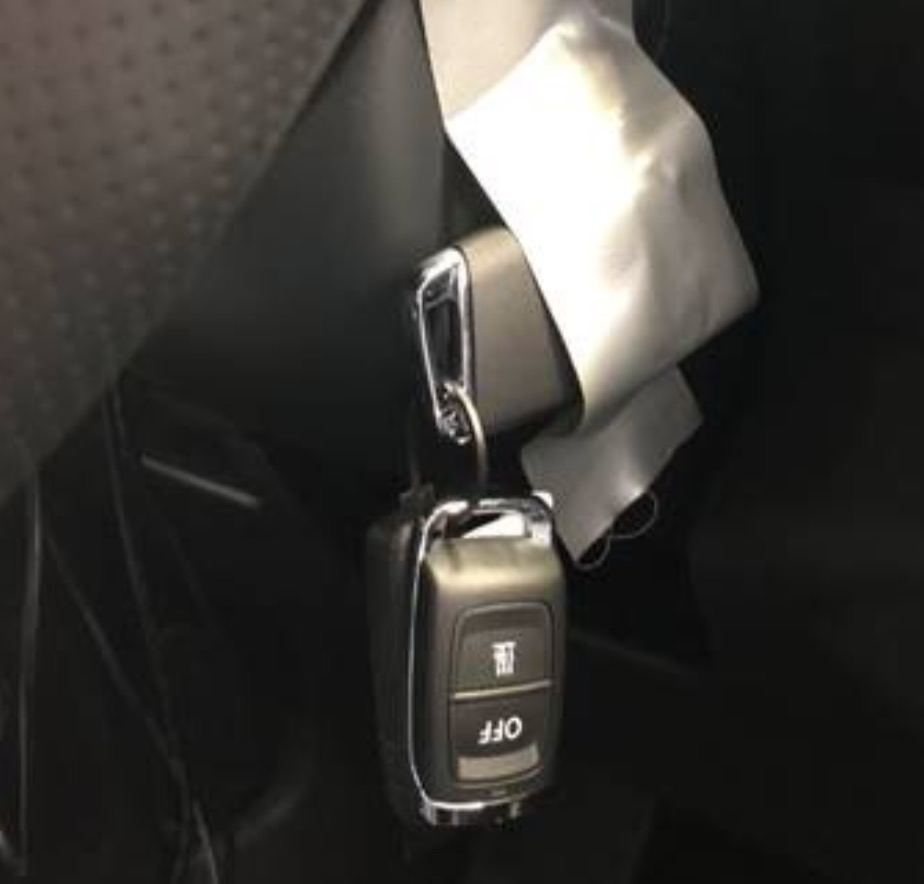 Fig. 3: Kessy key taped close to the receiver antenna in the vehicle.