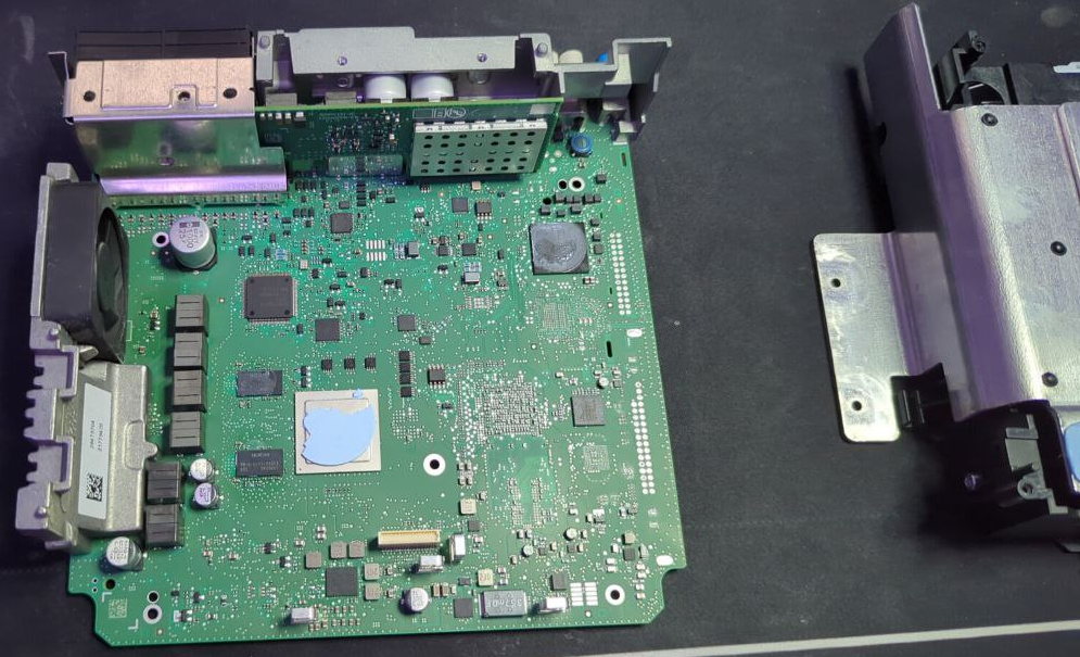 Top of the MMX board: nVidia_Tegra2(T30), MMX NOR 64Mb or 128Mb, NAND 15Gb