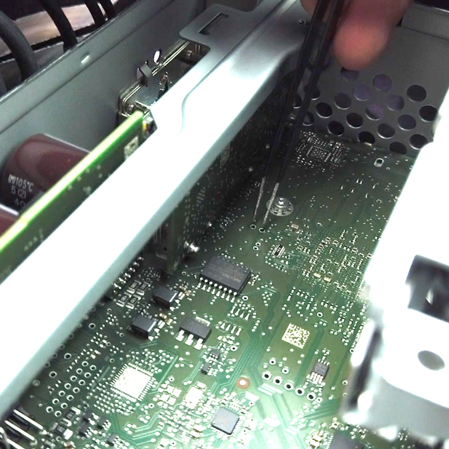 Bridging ZR main board to enter recovery menu.